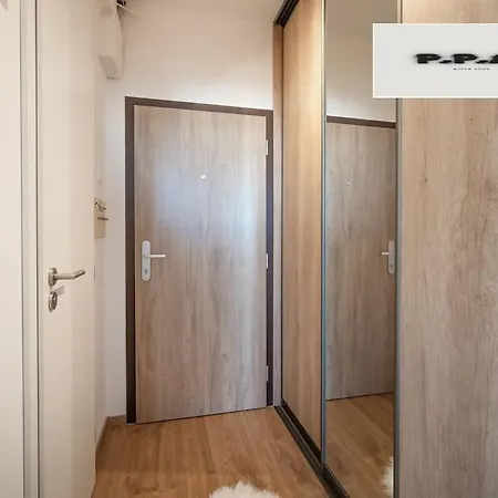아파트 Luxusny Apartman S Klimatizaciou 브라티슬라바